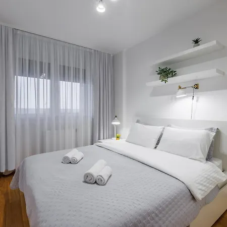 Panta Rhei Luxury Apartments Novi Sad Exterior photo