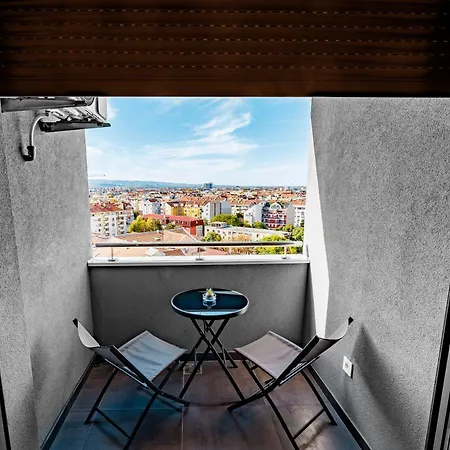 Panta Rhei Luxury Apartments Novi Sad Exterior photo